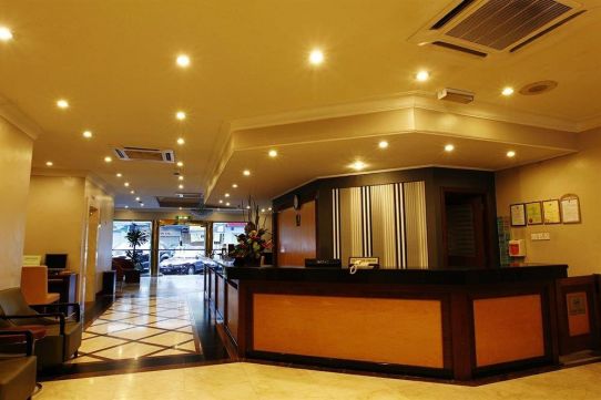 Kinabalu Daya Hotel 3* (Борнео)